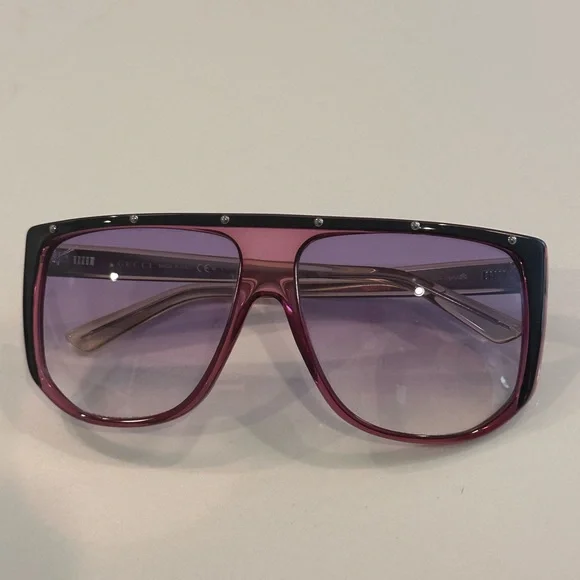 NWT Gucci Black & Lilac Sunglasses Gucci GG1425S 003 Sunglasses Women main image 4